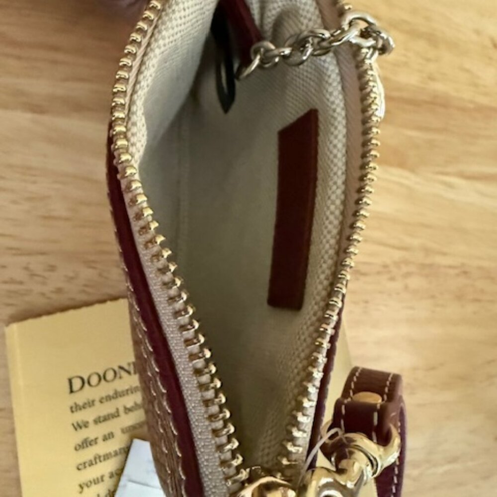 Dooney & Bourke Coin Wristlet Purse NWT - Picture 5 of 7